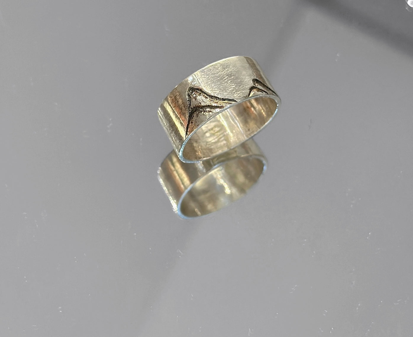 Mountain ring